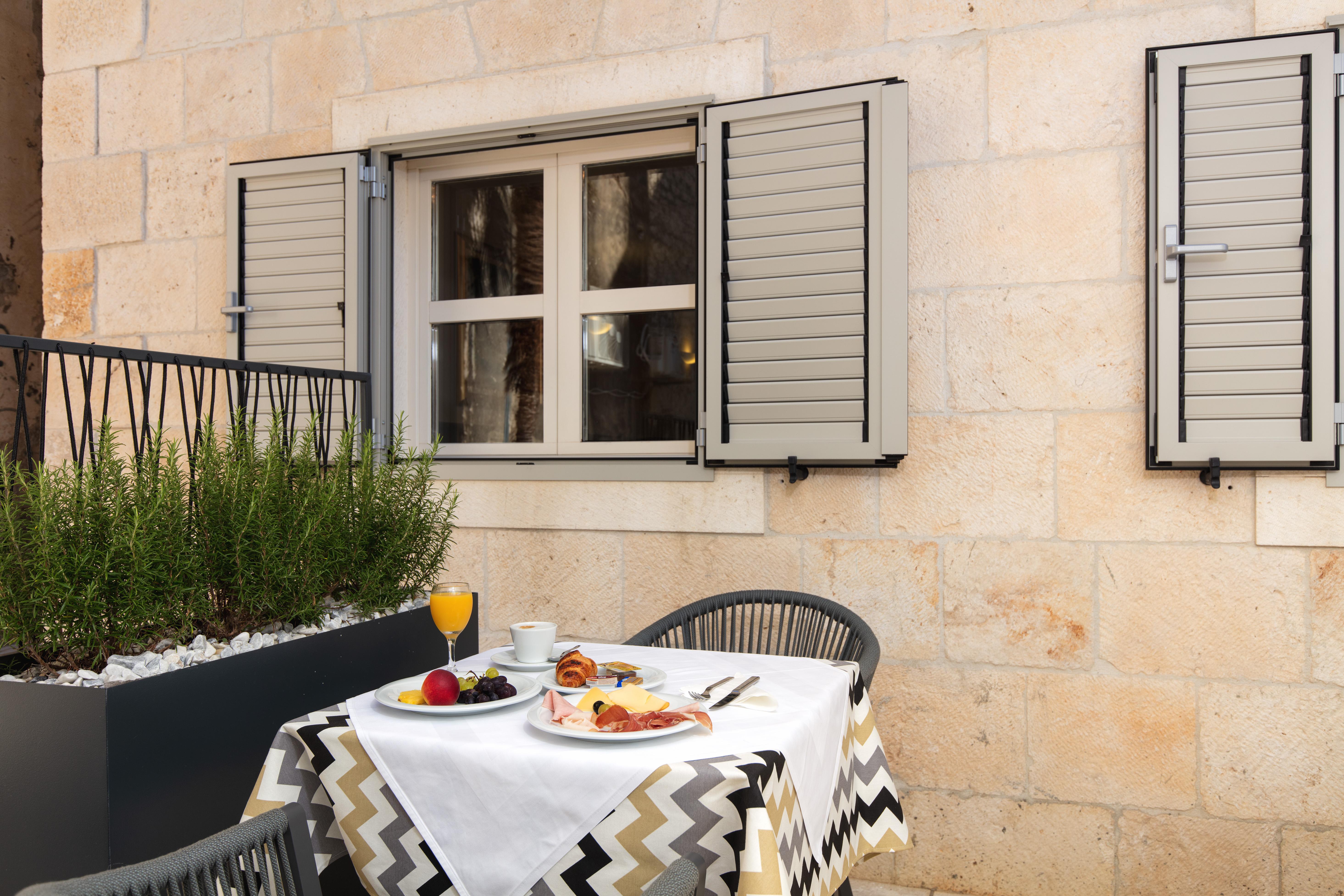 Hotel Croatia Baska Voda Exterior photo