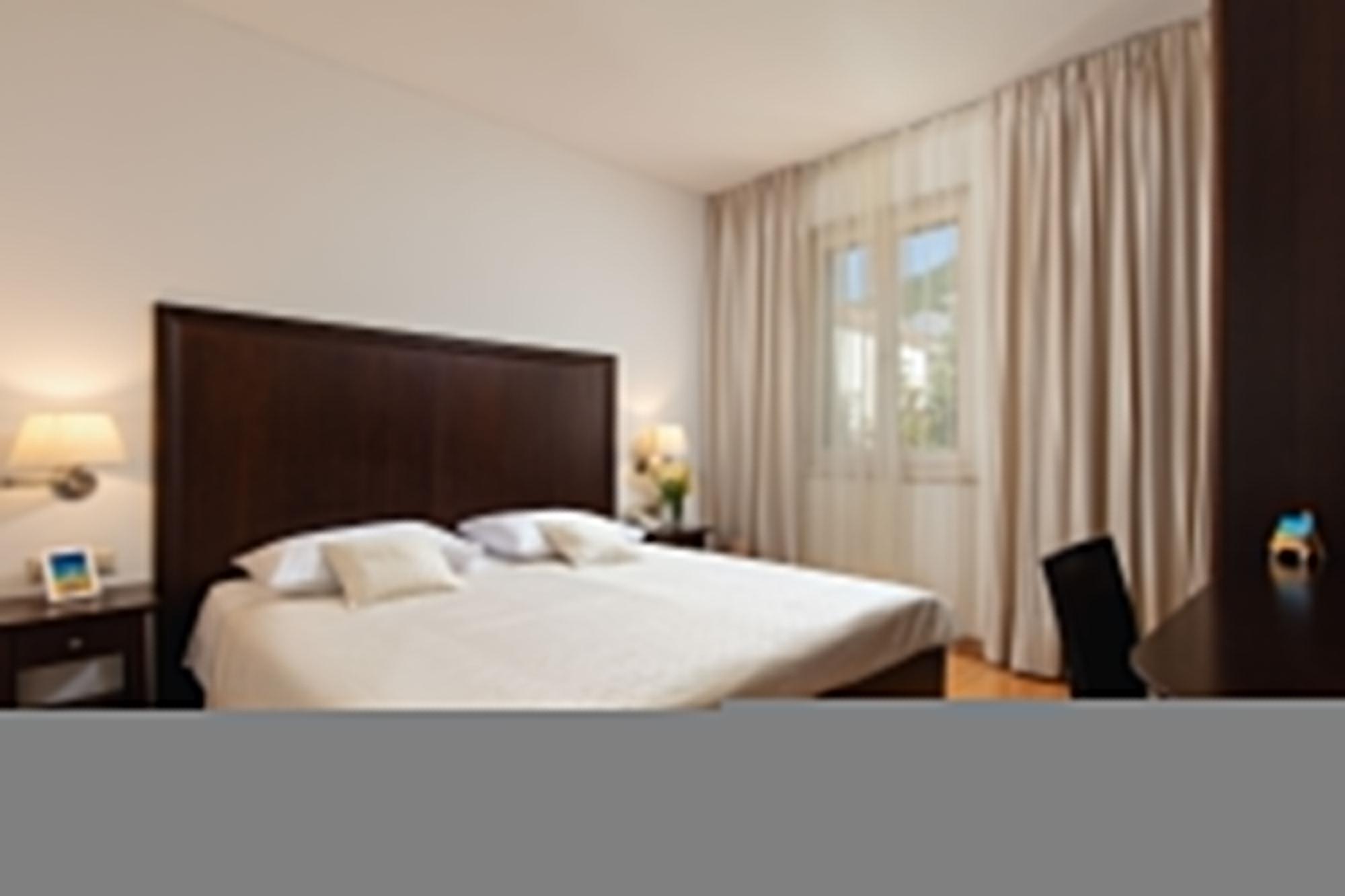 Hotel Croatia Baska Voda Exterior photo
